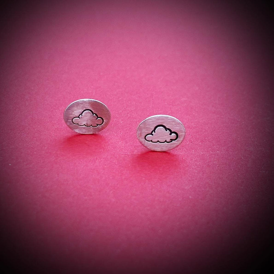 Head in the Cloud - Oval Petite Stud earrings